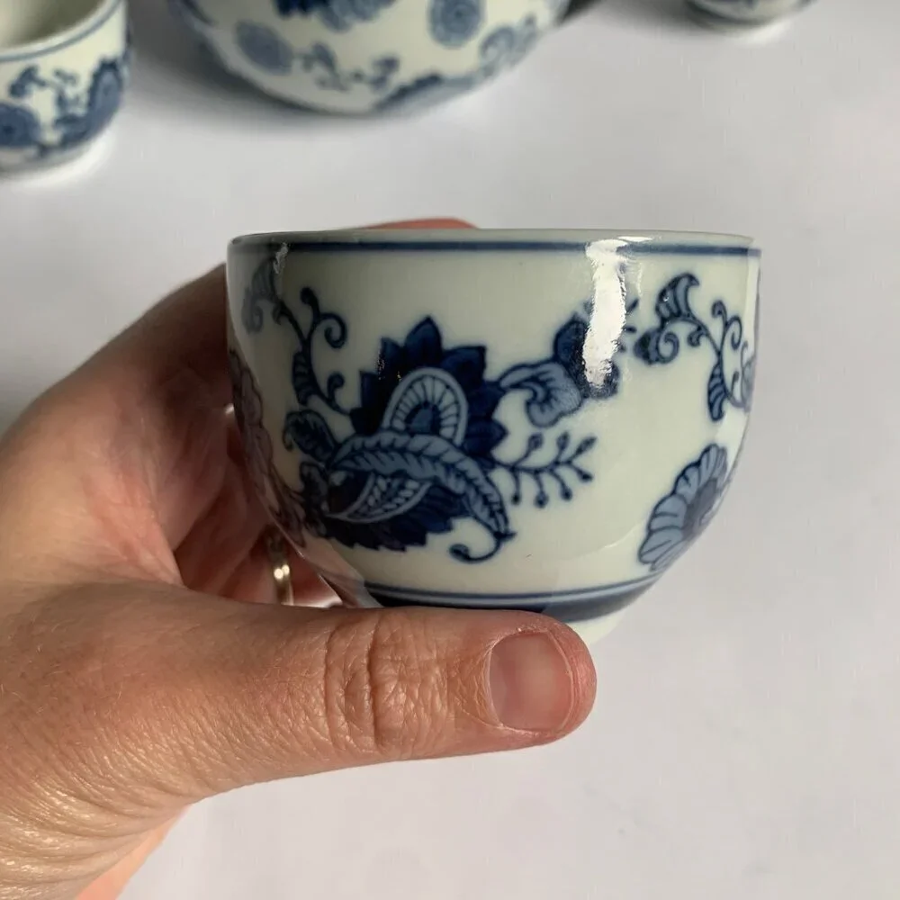 Pier 1 One Imports White Blue Paisley Floral Teapot 4 Cups